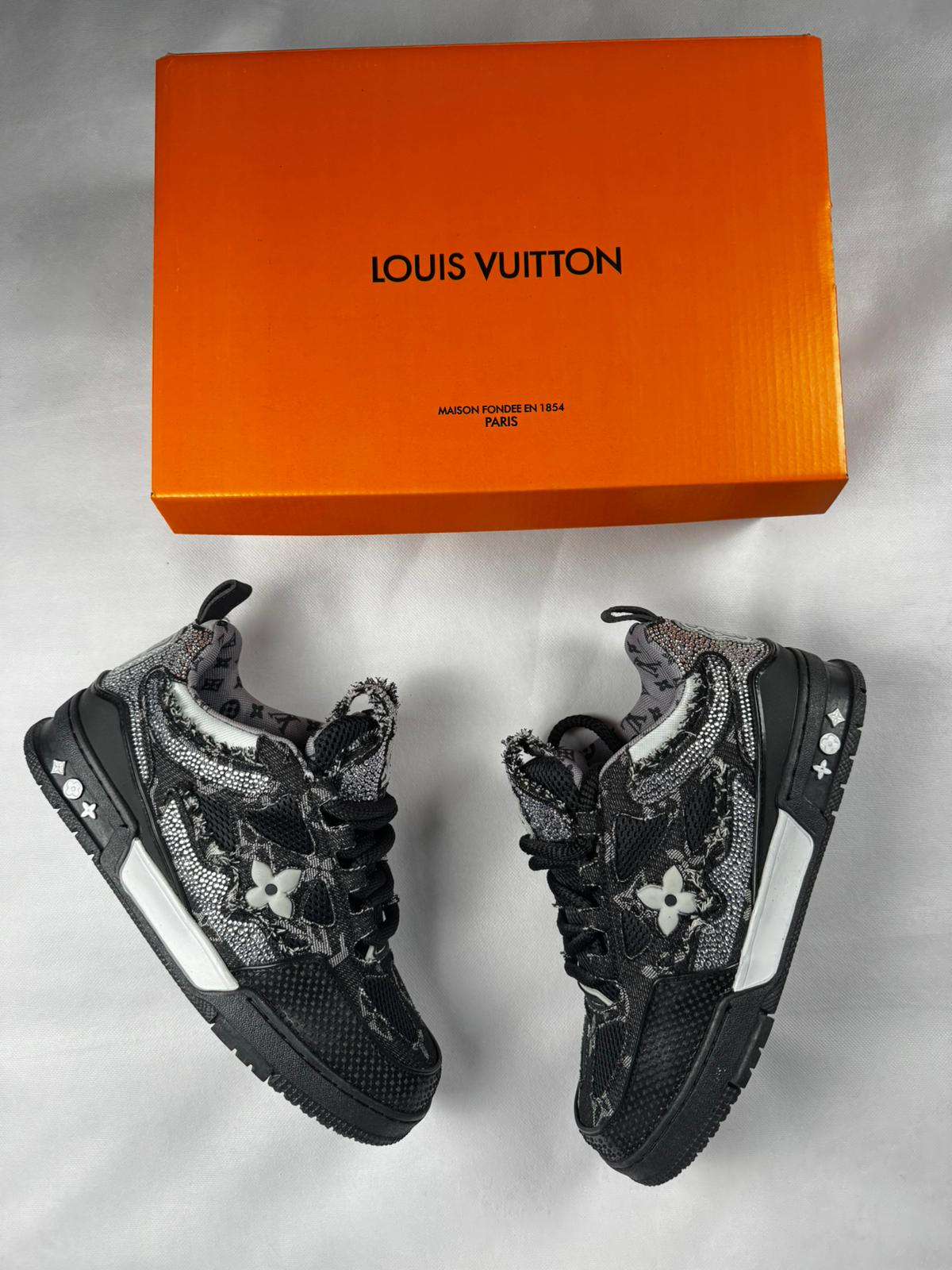 louis vuitton skate black